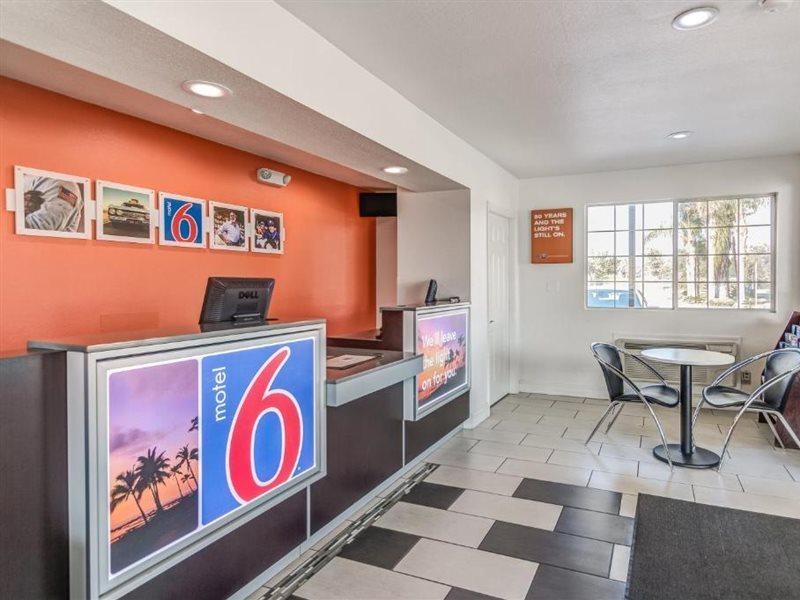 Motel 6-Visalia, Ca المظهر الخارجي الصورة