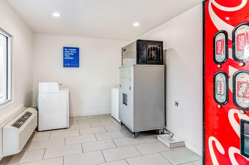 Motel 6-Visalia, Ca المظهر الخارجي الصورة